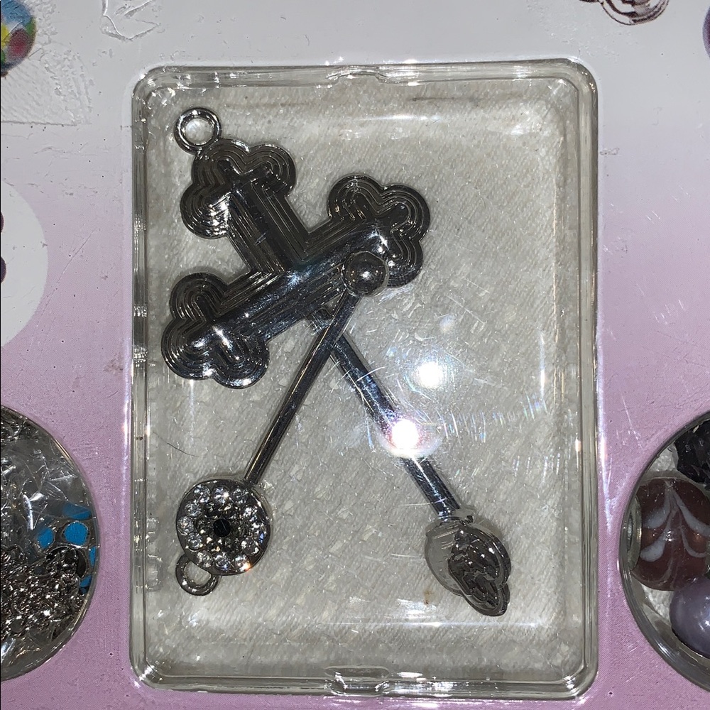 Cousin 18 Piece necklace kit Chain Charm Collection Kit NEW - Picture 9 of 10
